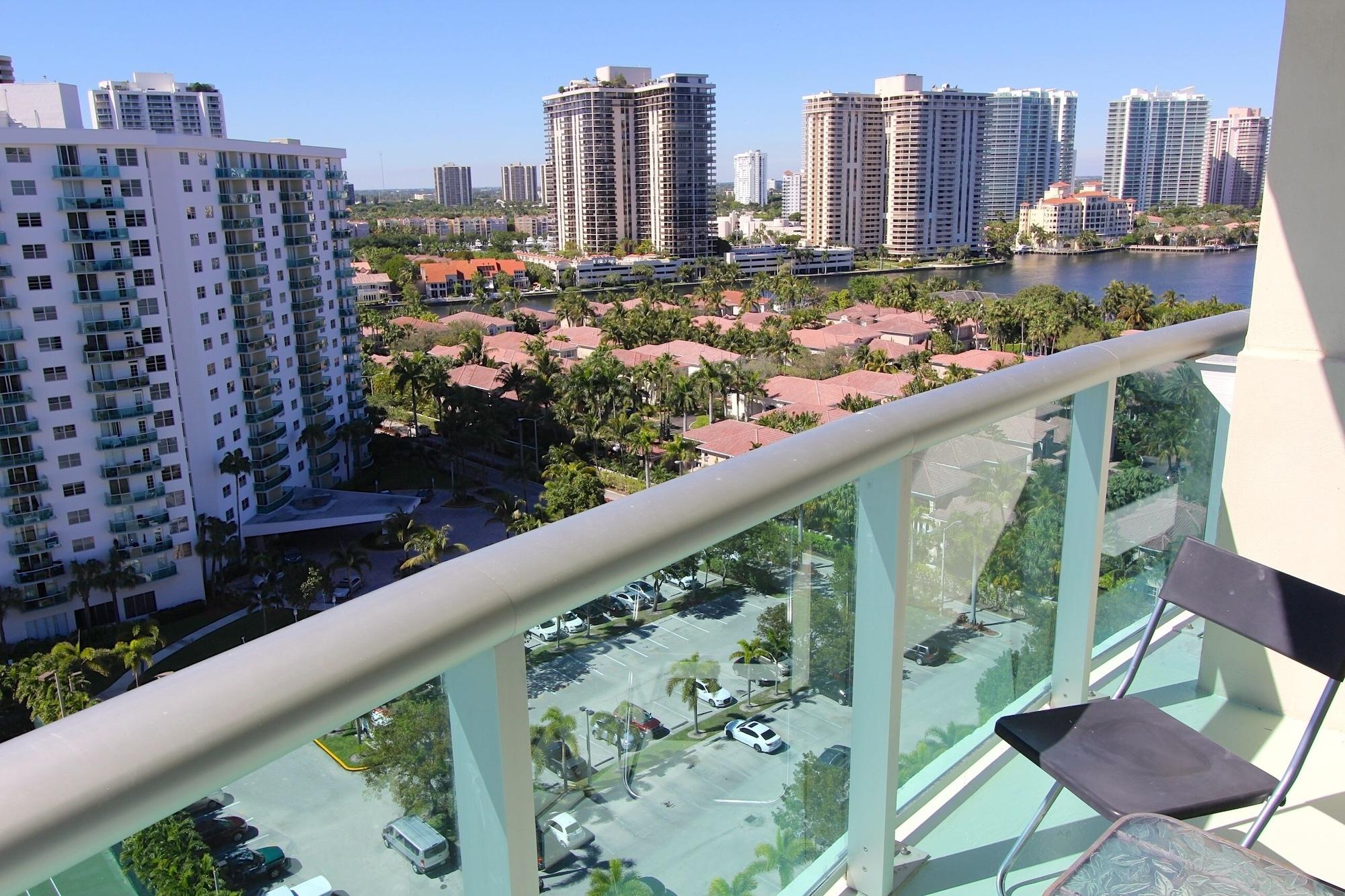 Ocean Reserve Sunny Isles Beach Eksteriør billede